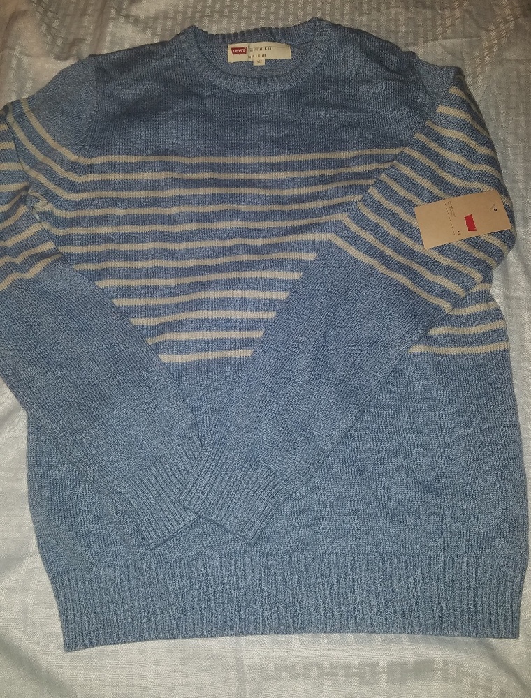 Levi's Sweatshirt NWT